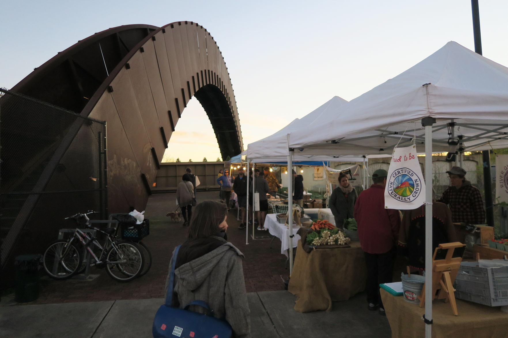 bywatermarket1